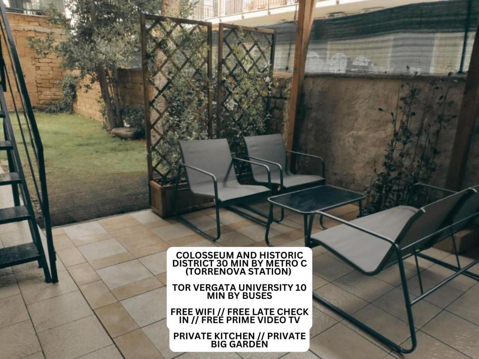 Deluxe With Private Kitchen And Garden - Close To Metro C Pensión